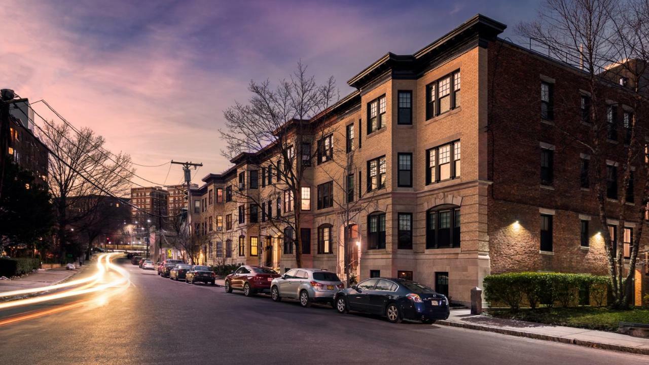 A Stylish Stay W/ A Queen Bed, Heated Floors.. #21 Brookline Dış mekan fotoğraf